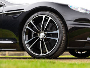 Immagine 59/98 di Aston Martin DBS (2010)