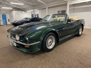 Imagen 4/14 de Aston Martin V8 Vantage Volante X-Pack (1989)