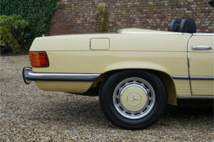 Image 26/50 of Mercedes-Benz 450 SL (1973)