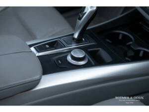Image 22/34 of BMW X5 xDrive48i (2006)