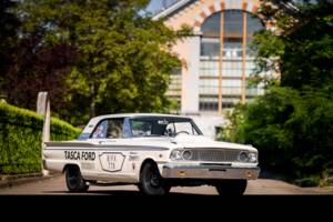 Image 1/91 of Ford Fairlane 500 (1963)