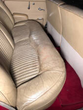 Image 14/22 of Daimler Sovereign 4.2 (1969)