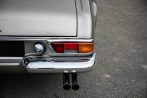 Image 11/37 of Mercedes-Benz 280 SL (1970)