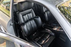 Image 28/32 of Ferrari 400 GT (1977)
