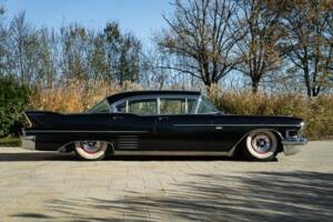 Bild 3/50 von Cadillac 62 Sedan DeVille (1958)