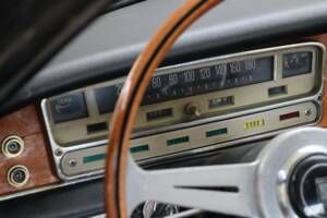 Bild 49/50 von FIAT 1300 Vignale (1965)