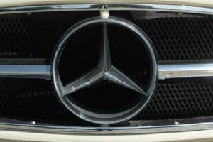 Image 20/50 of Mercedes-Benz 190 SL (1959)