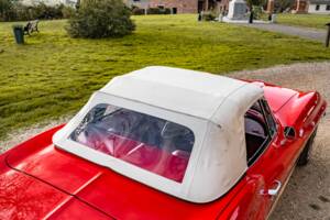 Image 14/64 of Chevrolet Corvette Sting Ray Convertible (1964)