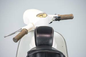 Image 32/41 de Piaggio Vespa 50 SS (1966)