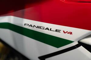 Immagine 9/45 di Ducati DUMMY (2019)
