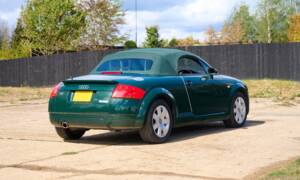 Bild 3/50 von Audi TT 1.8 T (2003)
