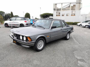 Imagen 4/34 de BMW 320 Baur TC (1981)