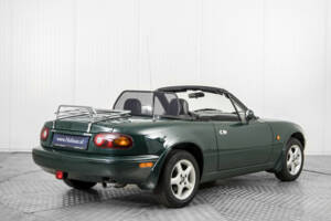 Image 2/50 of Mazda MX-5 1.6 (1997)