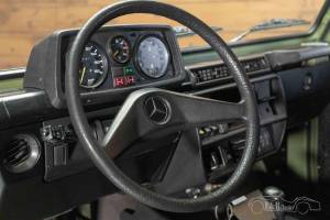 Image 13/18 of Mercedes-Benz 300 GD (SWB) (1984)