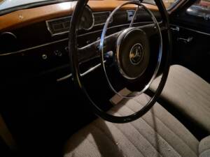 Imagen 6/12 de Mercedes-Benz 190 (1959)
