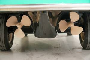 Image 11/42 de Amphicar 770 (1964)