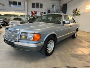 Image 5/64 of Mercedes-Benz 280 SE (1983)