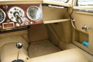 Bild 40/50 von Aston Martin DB 2&#x2F;4 Mk I (1954)