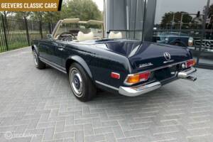 Image 3/11 of Mercedes-Benz 280 SL (1971)