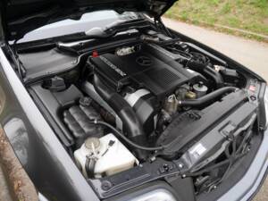 Imagen 27/28 de Mercedes-Benz 500 SL (1990)
