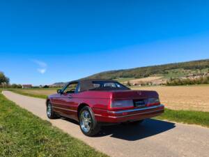 Bild 7/31 von Cadillac Allanté (1989)