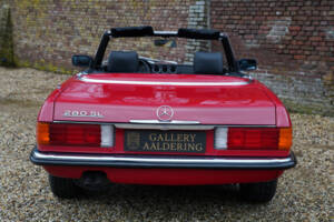 Image 16/50 de Mercedes-Benz 280 SL (1982)
