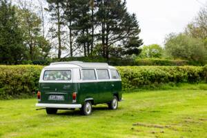 Image 33/50 of Volkswagen T2 Brasil Camper (1972)