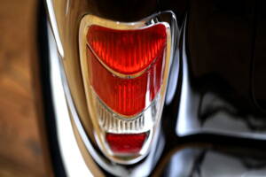 Image 24/31 of BMW 502 - 3.2 Litre Super (1960)