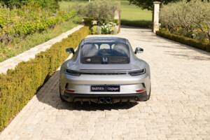 Imagen 6/80 de Porsche 911 S/T (2023)