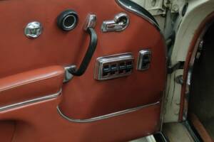 Image 20/50 of Mercedes-Benz 300 SE (1966)