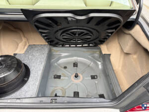 Bild 38/74 von Mercedes-Benz E 320 (1994)