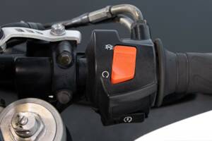 Bild 37/44 von Honda DUMMY (1999)