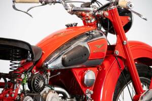 Imagen 20/50 de Moto Guzzi DUMMY (1952)