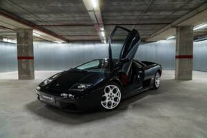 Image 1/31 of Lamborghini Diablo VT 6.0 (2001)