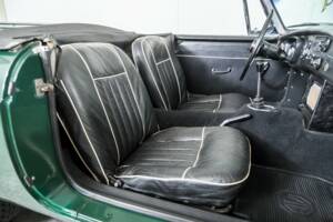 Afbeelding 16/50 van MG MGB (1965)