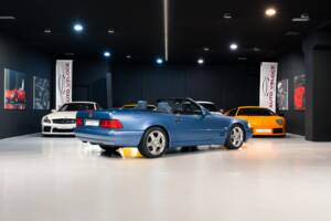 Image 6/35 of Mercedes-Benz SL 320 (1998)