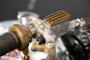 Immagine 43/50 di Harley-Davidson FLSTC Heritage Softail Classic (1997)