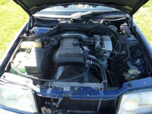 Mercedes-Benz E 220 Cabriolet (C 124) nachtblau 1994