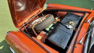 Image 46/71 of Cisitalia Spyder Riviera 850 Scorpione (1960)