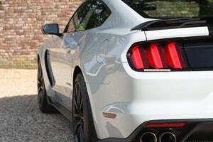 Image 38/50 of Ford Mustang Shelby GT 350 (2017)