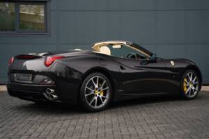 Imagen 5/50 de Ferrari California (2011)