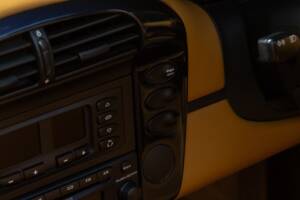 Immagine 17/50 di Porsche Boxster (2004)