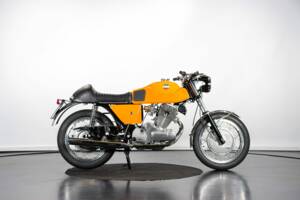 Immagine 5/50 di Laverda 750 SF (1971)