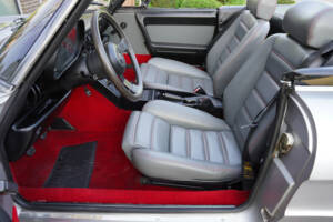 Immagine 43/50 di Alfa Romeo 2.0 Spider QV (1987)