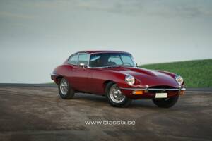 Image 13/17 of Jaguar E-Type (1970)