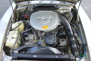 Image 15/47 de Mercedes-Benz 560 SL (1986)