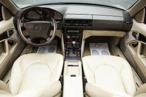 Immagine 21/38 di Mercedes-Benz SL 320 (1997)