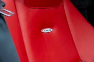 Afbeelding 30/38 van Mercedes-Benz SLS AMG (2010)