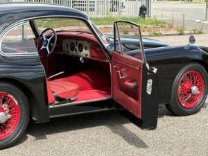 Imagen 9/21 de Jaguar XK 150 FHC (1960)