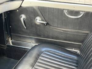 Bild 46/56 von Lancia Appia Convertible Vignale (1962)